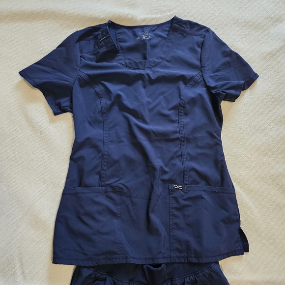 Cherokee Infinity Navy Blue Scrub Set Medium Top & Petite Medium Pants Nice Set - Picture 4 of 13